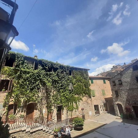 La Piazzetta Toscana B&B Campiglia Marittima Kültér fotó