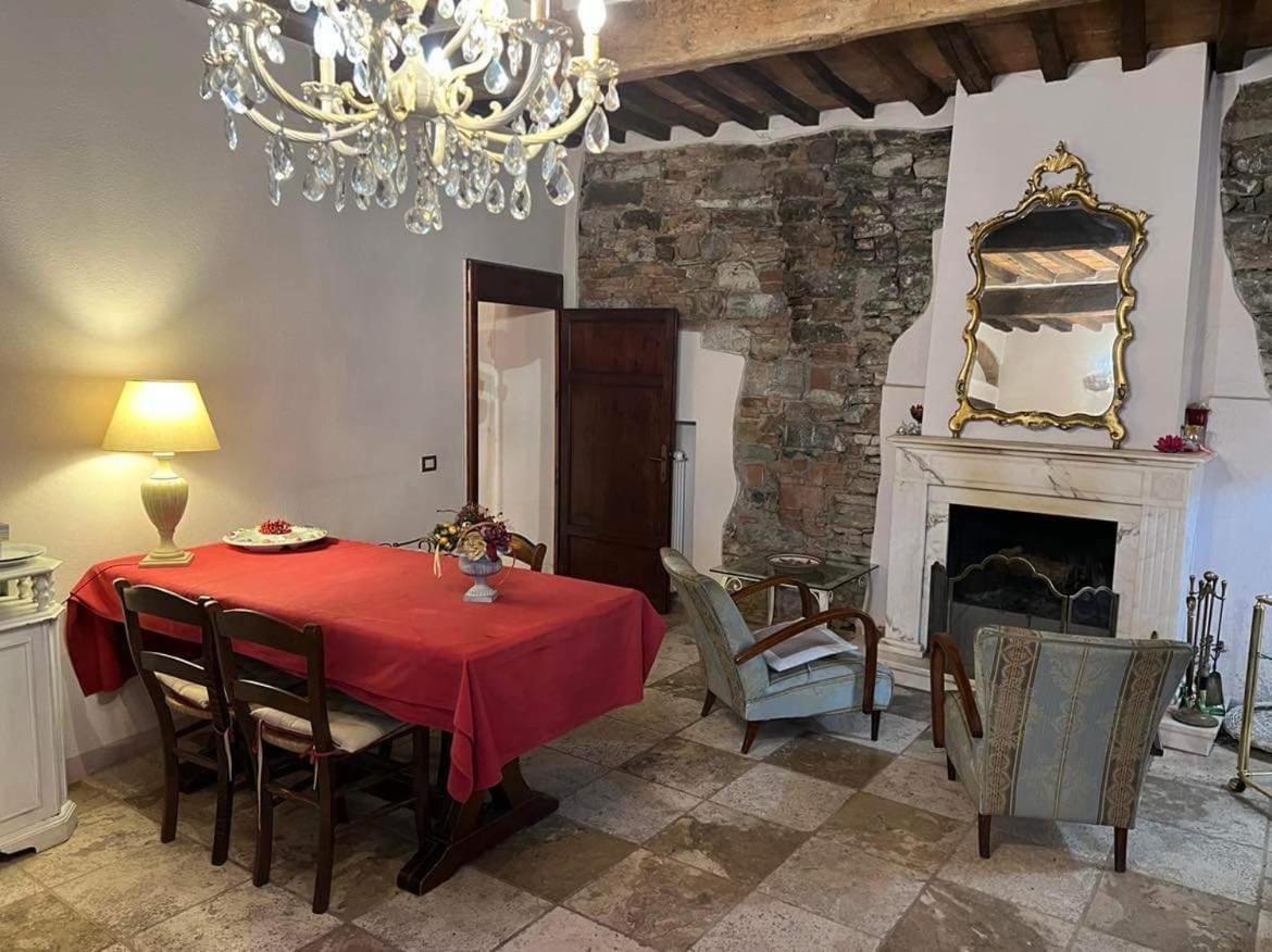 La Piazzetta Toscana B&B Campiglia Marittima Kültér fotó